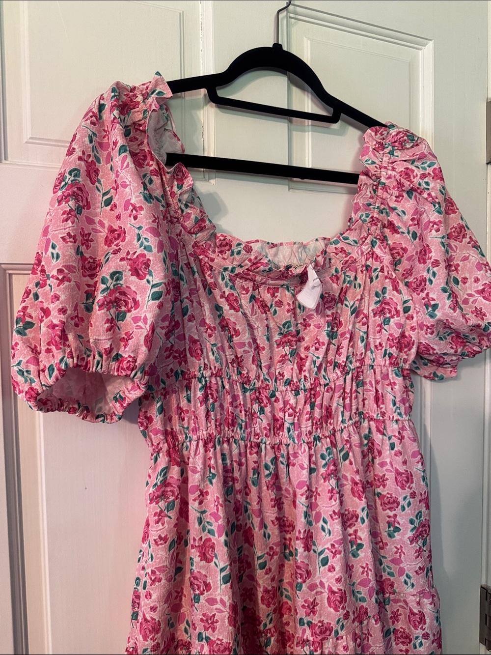 Women’s Pink Floral Puff-Sleeve Maxi Dress Size Medium - Picture 3 of 4